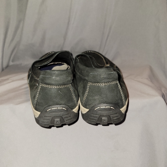 COLE HAAN - MENS CLAUDE PENNY LOAFERS - Picture 4 of 7